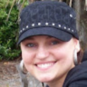 Meet your Posher, Shana